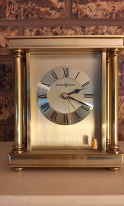 Howard Miller Tabletop Clock