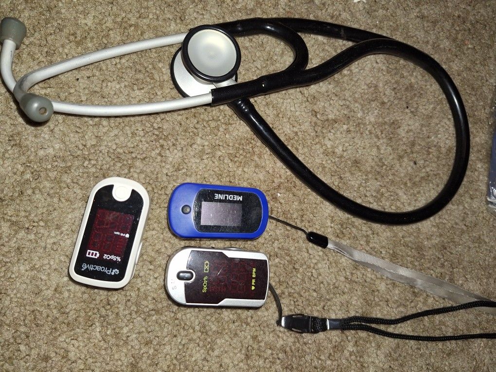 Stethoscope And Pulse oximeter