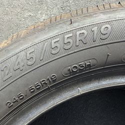 245/55/19 Michelin (1 Only) $60.00 