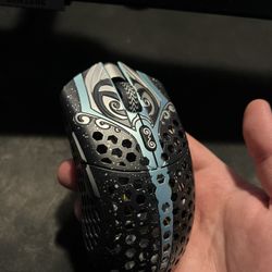 Finalmouse Starlight Phantom (Medium) 