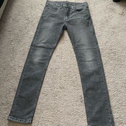 Levi’s Jeans