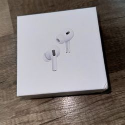 Apple AirPods Pro 2nd Generation with MagSafe Wireless Charging Case (USB‑C)...
