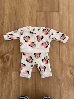 Newborn baby girl clothes