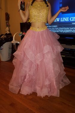 Pretty prom dress