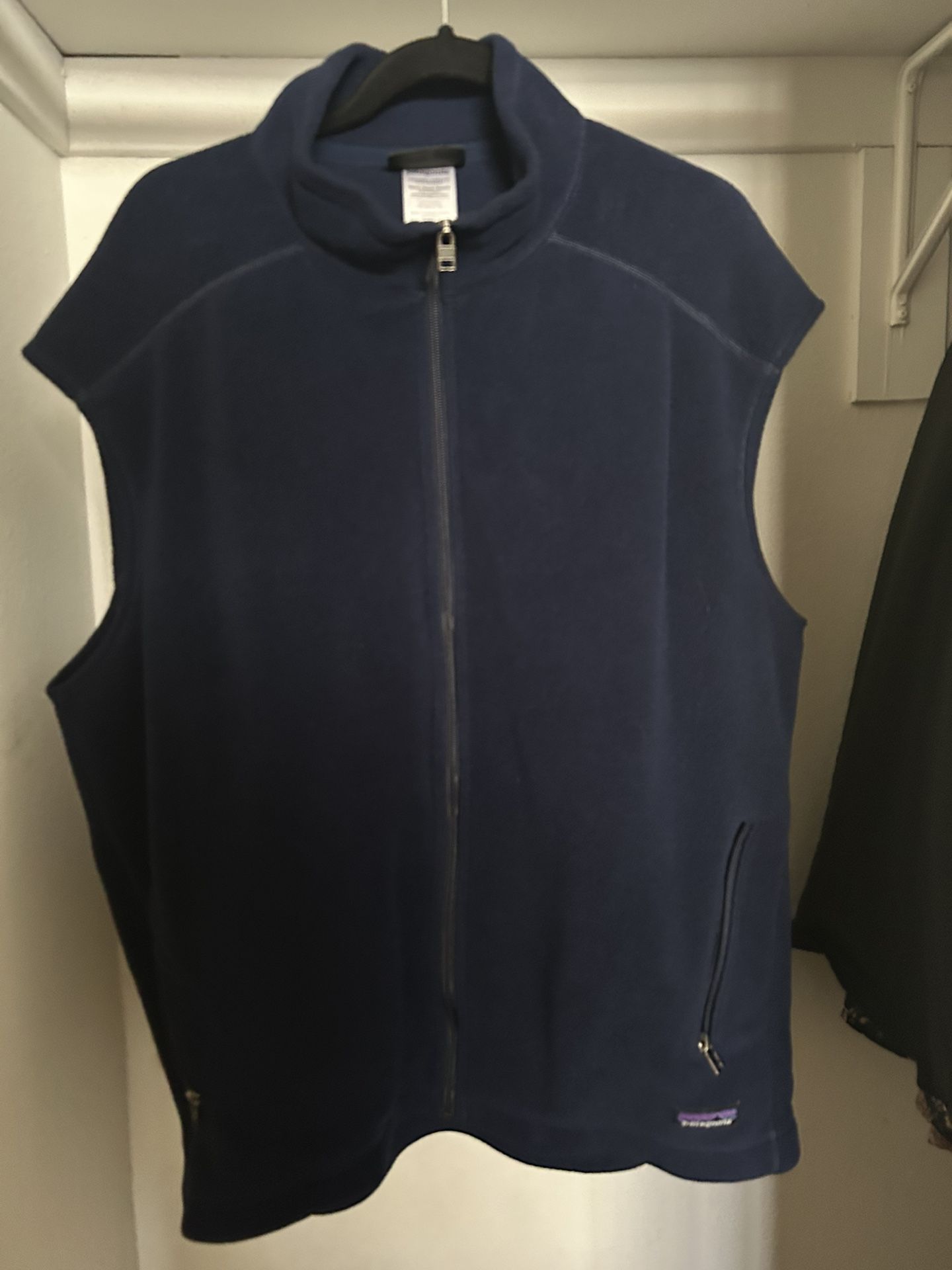 Cotton/polyester Vest