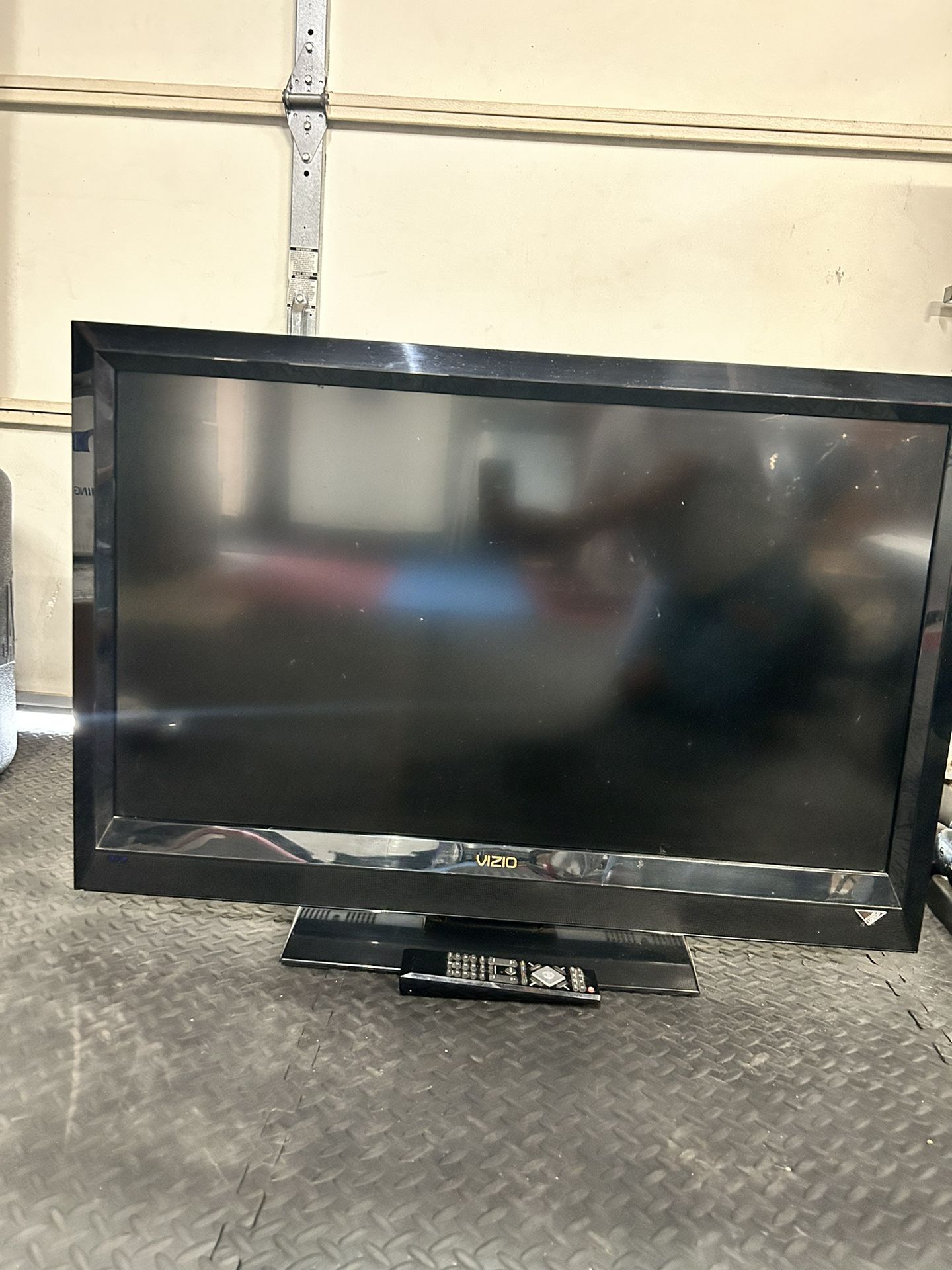 Vizio Tv 37 Inch