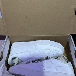 Brand New Air Forces 5.5 Youth Big Kids Size 