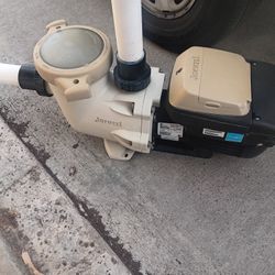 Pool Pump 1.83 Var SPEED PUMP AS NEW$ 320.