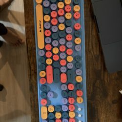 Keyboard And mouse For 6 USD Missing Dongle