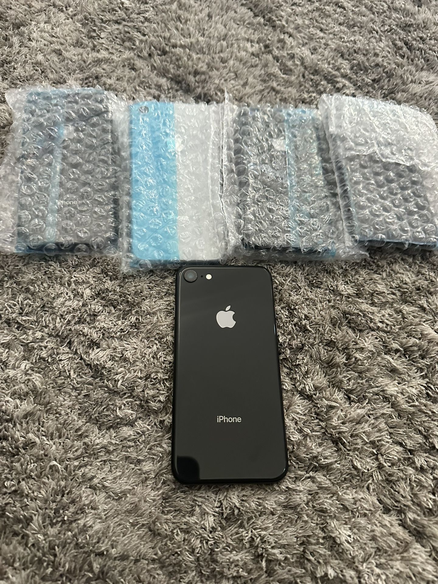 iPhone 8