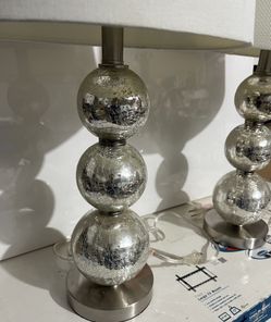 2Stackede Glass Ball Table Lamp w/Nickel 