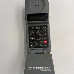 Vintage Motorola Digital Personal Communicator Flip Phone 1990s AS-IS Untested