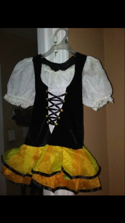 Girl costume