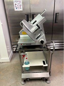 Bizerba SE12 slicer w/ DELI BUDDY