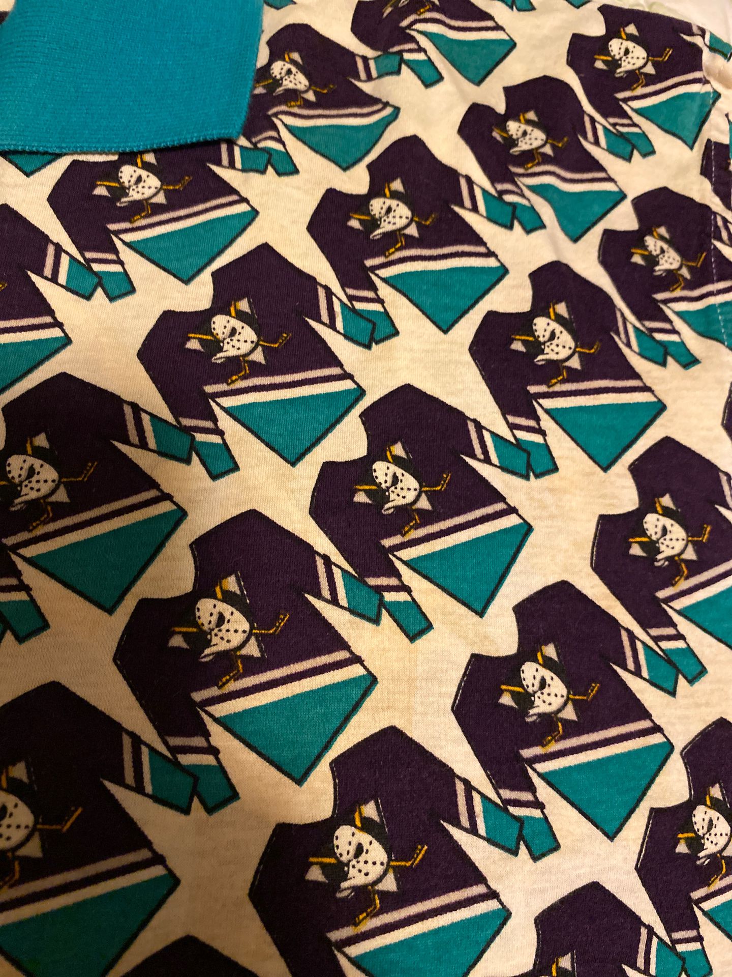 Vintage MIGHTY DUCKS of Anaheim Polo Shirt by Pro Celebrity 