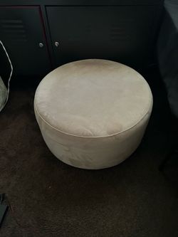 Round cushion.