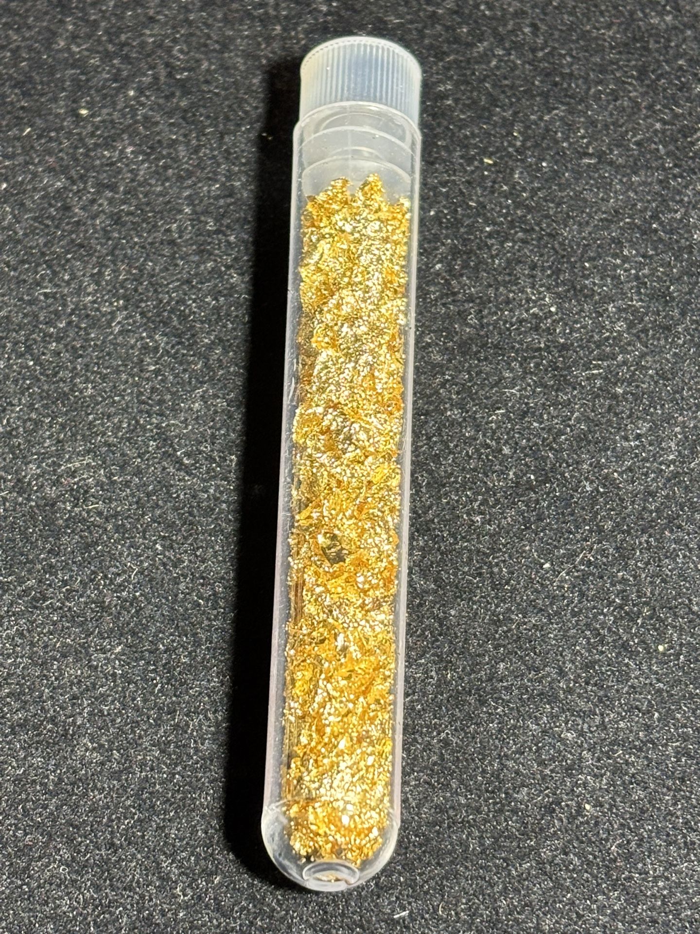 💥💥💥Large 5ml Clear Plastic Vials, Filled Full of BIG Gold Leaf Flakes LOWEST PRICE!💥💥💥💥