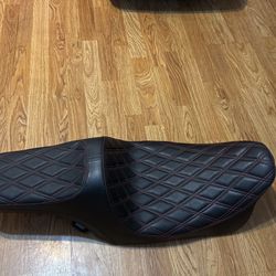 Drag Specialties Harley Seat 