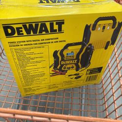 Dewalt Power station with Digital air compressor