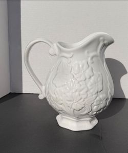 Pfaltzgraff Stoneware Pottery White Floral Pitcher