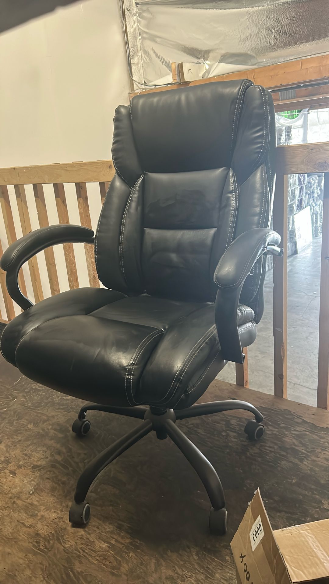 Black Desk Chair