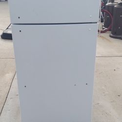 Refrigerator  Good Condition 