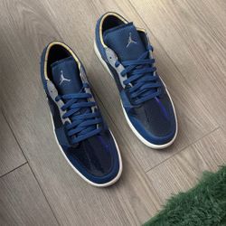 Air Jordan 1 Low SE Craft Sz 10.5