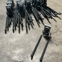 Rubbermaid Fasttrack rail and long hooks