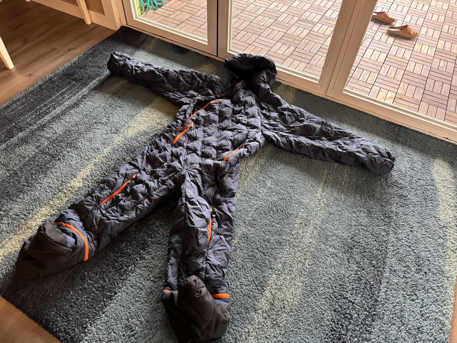 Nomad Wearable Sleeping Bag – M