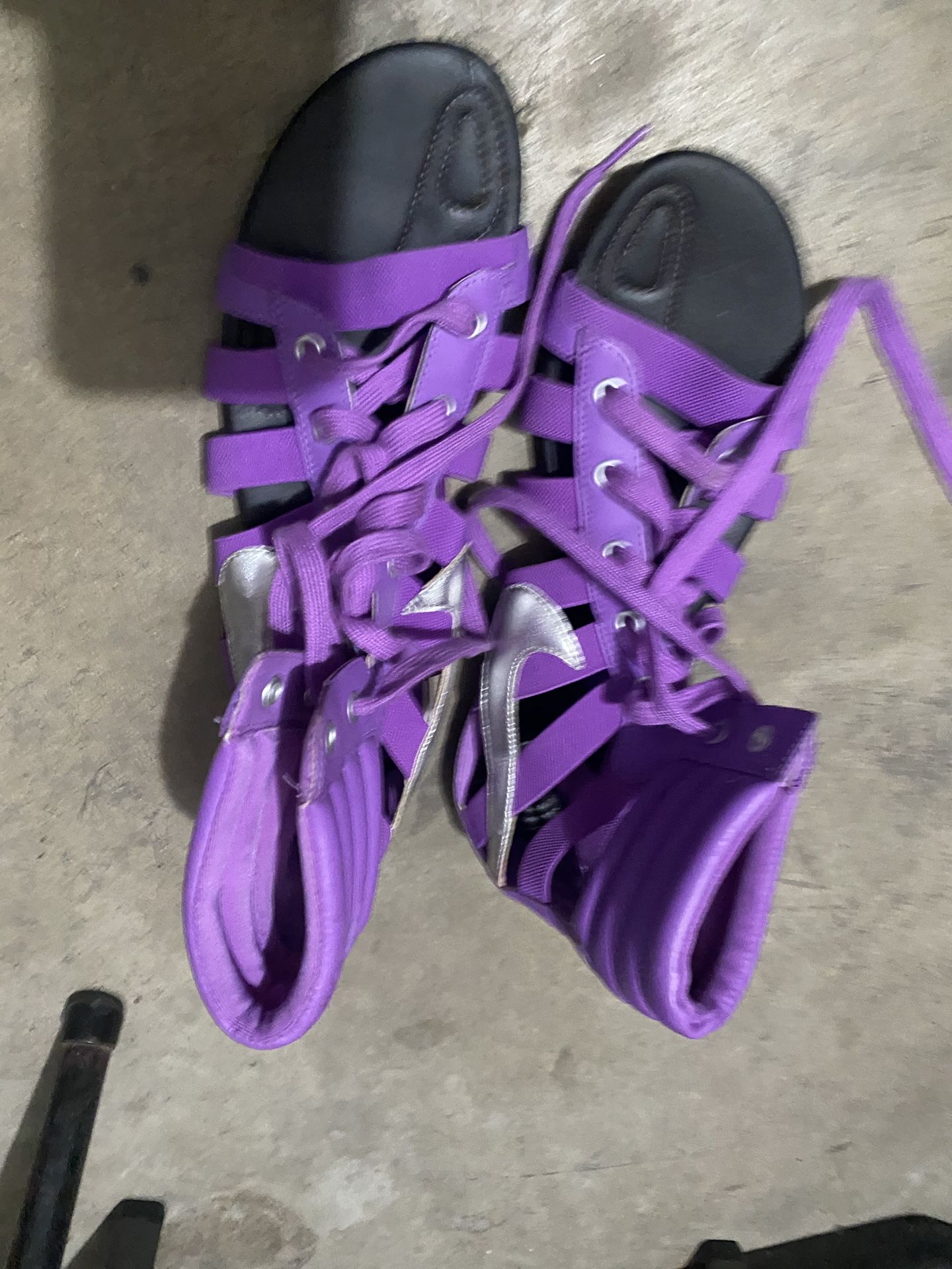 Nike Gladiateur Sandals