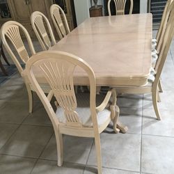 Dining Table Set