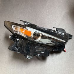 RH 2019 2020 2021 Mazda 3 Full LED Headlamp Black OE Style W/O AFS Headlight Right Side 
