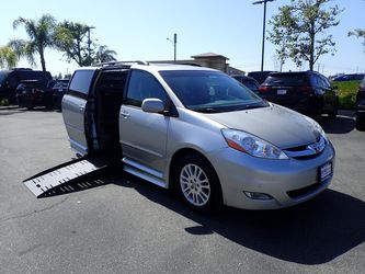 2008 Toyota Sienna