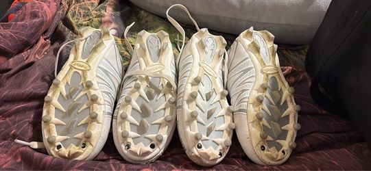Football cleats