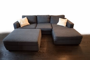 Sectional Couch w/ ottoman