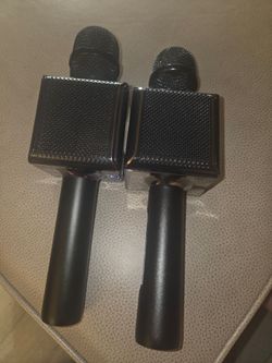 Wireless Karaoke Microphones with Built-In Speaker – Set of 2