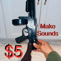 $5 Toy machine Gun make sounds great for Costume size 20”