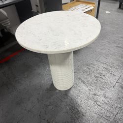 Brand new Coaster Home Furnishings - Astoria - Round End Table with Marble Construction and Fluted Design - Living Room - 22-Inch - White - 709667