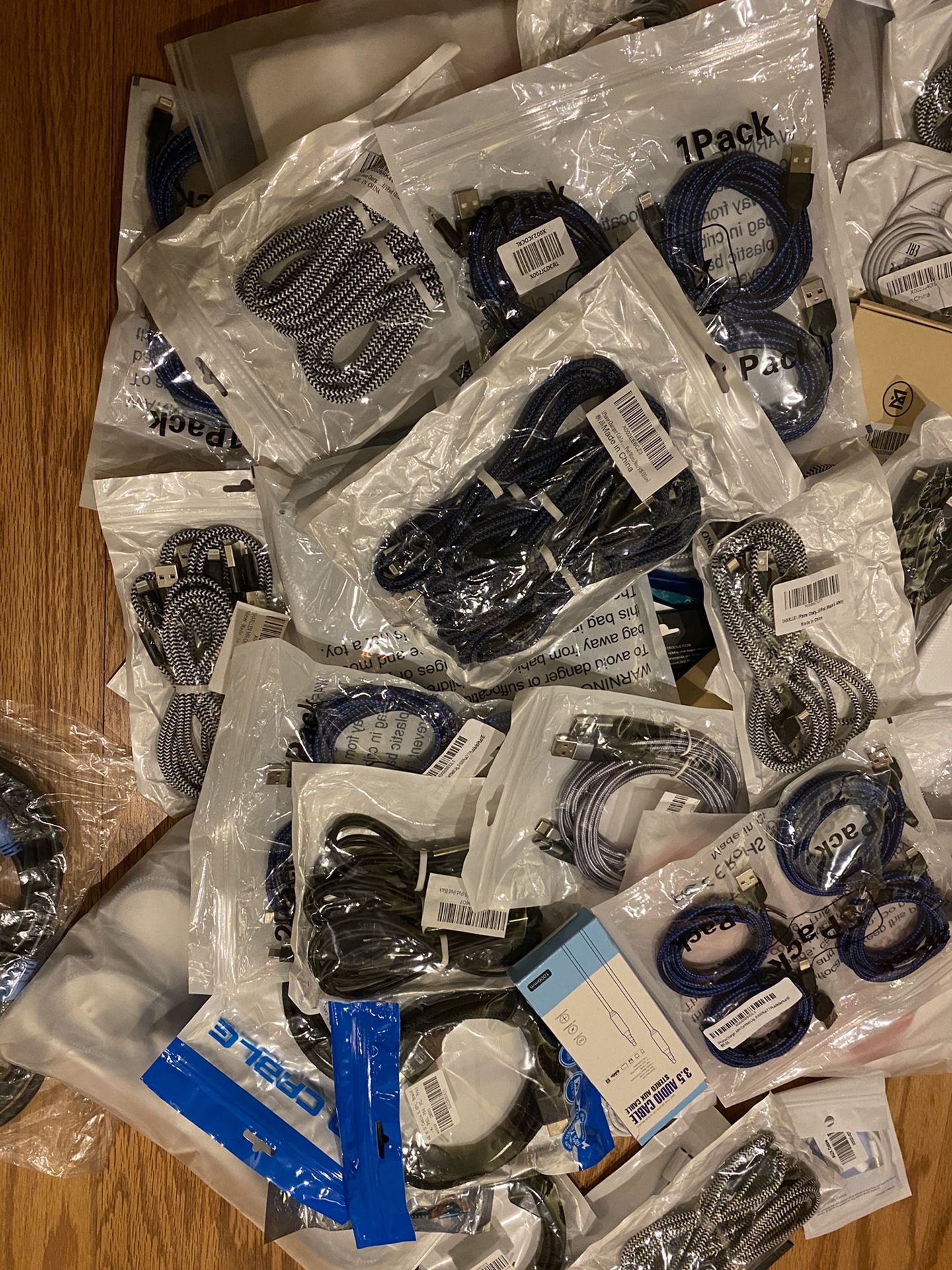 All Brand New High Quality For iPhone Or Samsung Cables And Others