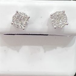 🔥1/2ct Natural Diamonds Flower Earrings🔥