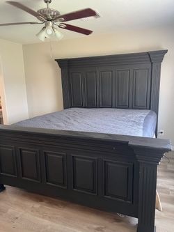 King bed frame