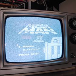B&W Sears CRT Television From 1984