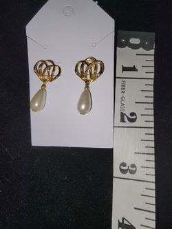 Pierced Gold Tone And Pearl Dangle Earrings
