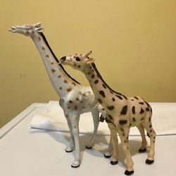 Girafffe Toy Figure Figurine PVC 7.5" /6.5” Vintage 1998!
