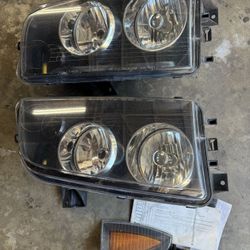 2007 Dodge Charger Headlights 