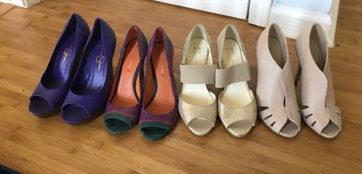 Women’s heels classic shoes size 7 / 7.5