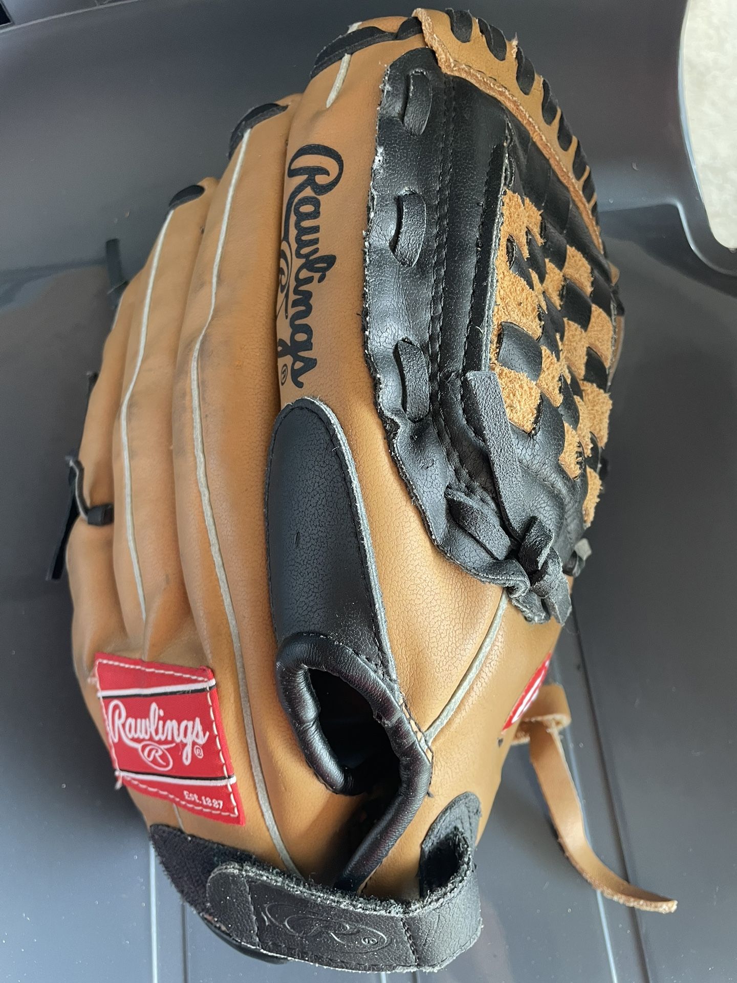 Guante De Béisbol Rawlings 12”en Muy Buenas Condiciones Seminuevo $40 