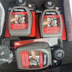 5 Large Master lock - BRAND NEW