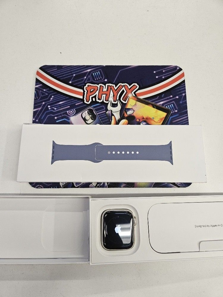 44mm Apple Watch SE (Gen 2) Starlight Aliminum GPS A2723 G41R297DSQ $195