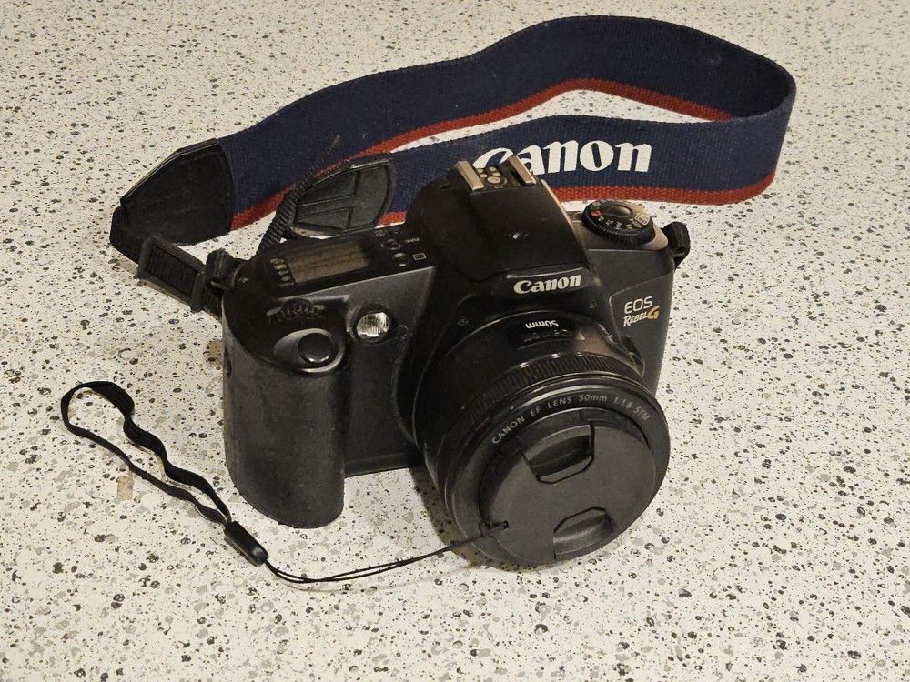 Canon Eos Rebel G 35mm